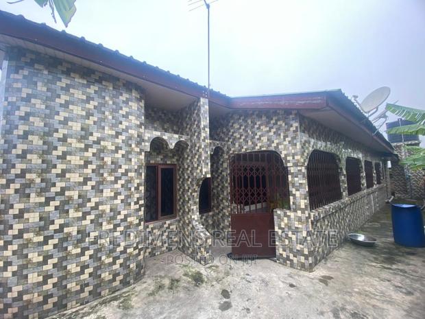 6bdrm House in Fredimens Real, Kumasi Metropolitan for sale · Photo 7