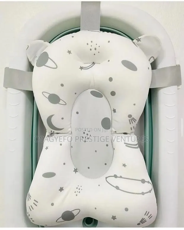 Baby Bath Support Cushion Rinse Cup · Photo 4
