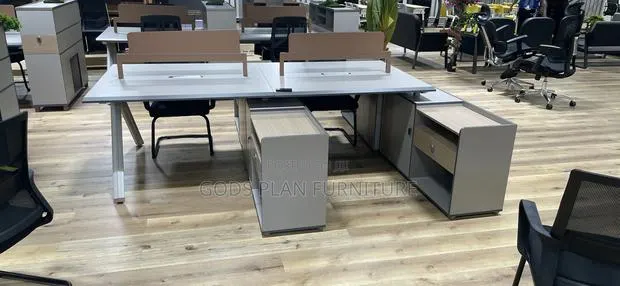Workstation · Photo 1