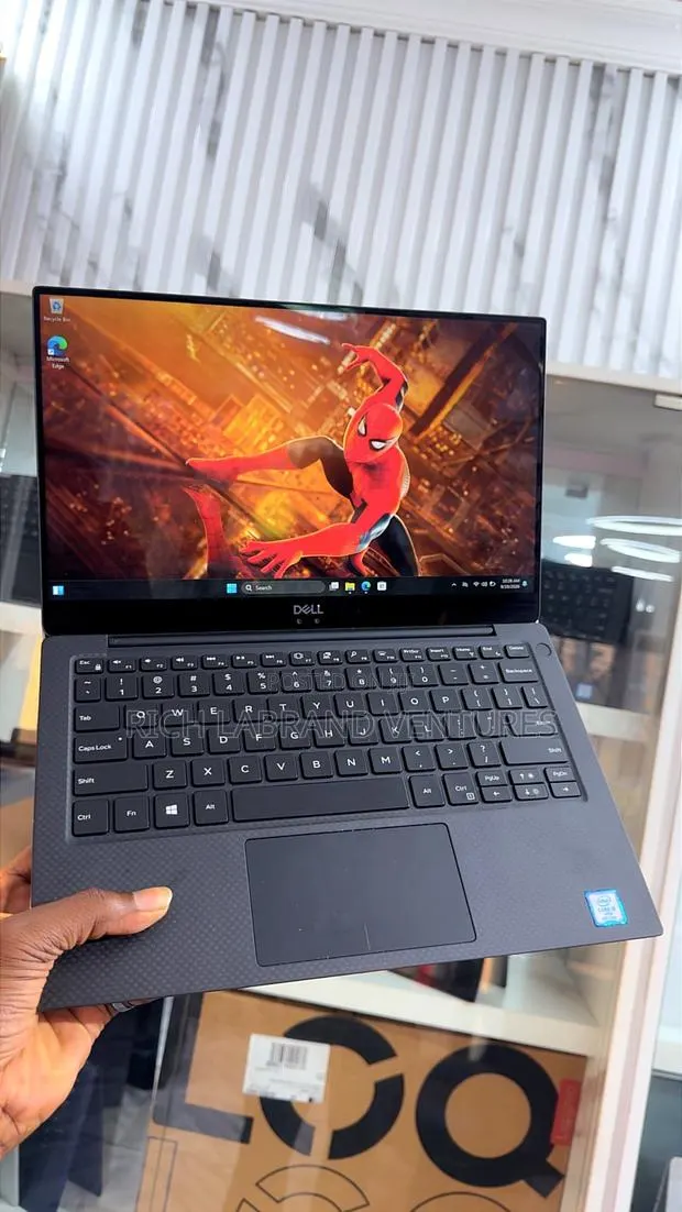 Laptop Dell XPS 13 8GB Intel Core i5 SSD 256GB · Photo 1