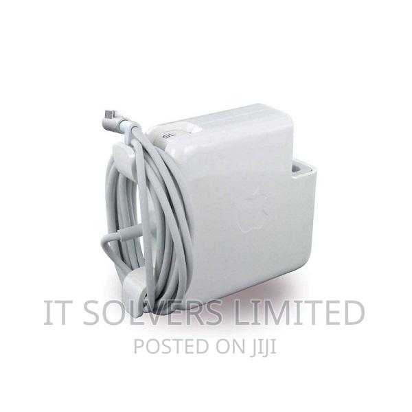Apple 18.5V 3.65A (M1) Original · Photo 3