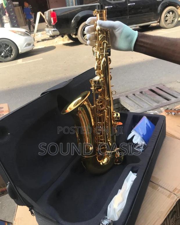 Yamaha Alto Saxophone (Gold) · Photo 1