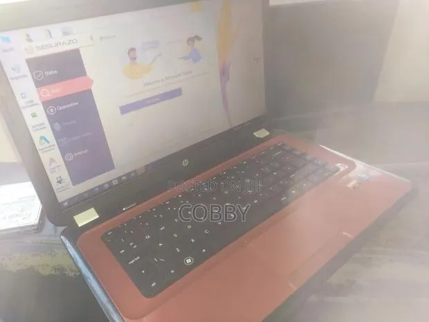 New Laptop HP Pavilion G6 6GB Intel Core i3 HDD+SSD 320GB · Photo 1
