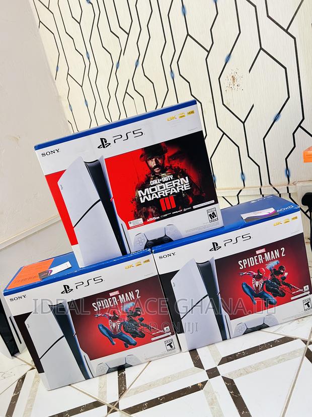 Brand New Playstation 5 Standard Slim · Photo 2