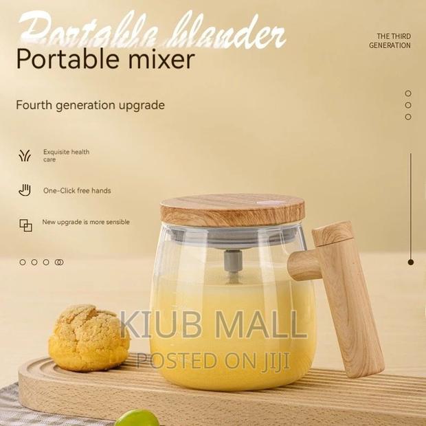 Self Stiring Portable Mixer · Photo 4