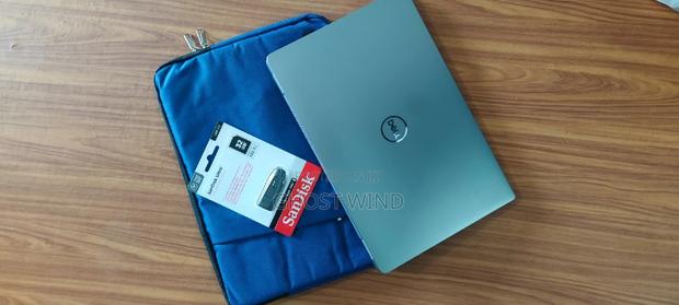 Laptop Dell Latitude 7410 18GB Intel Core I7 SSD 512GB · Photo 1