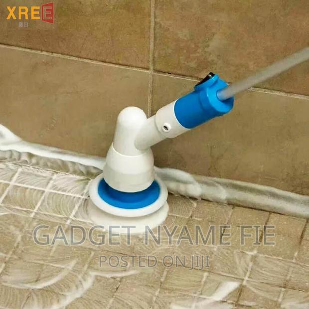 Electric Spin Scrubber - Rechargeable · Photo 4