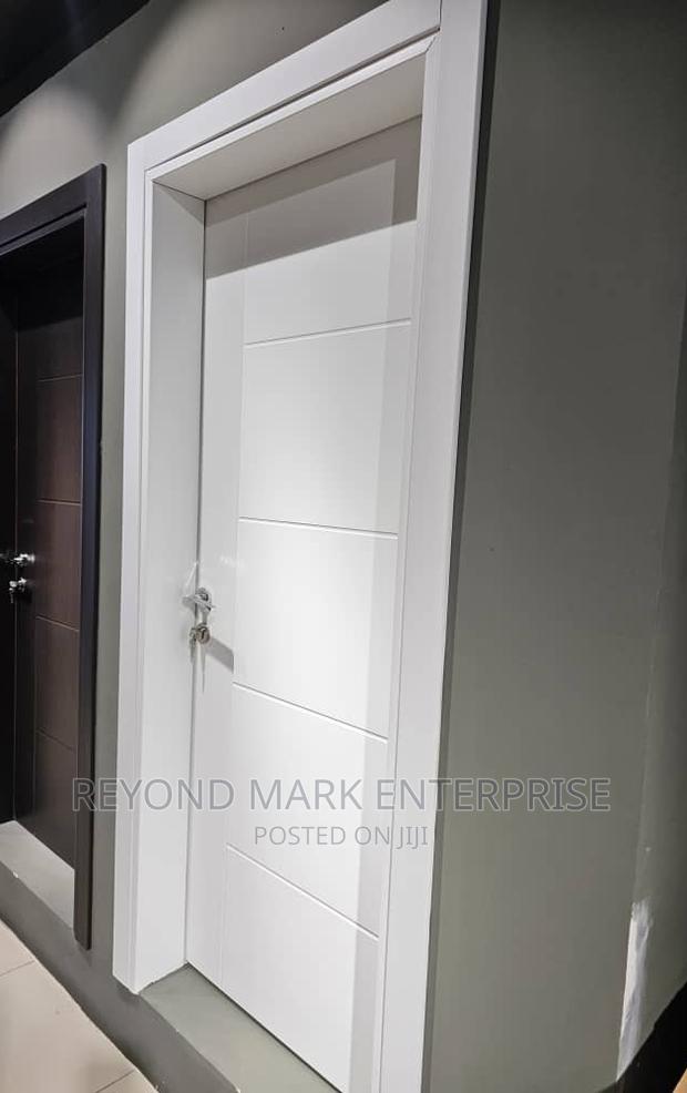 White Bedroom Door, Wooden Bedroom Door, Internal Door · Photo 1