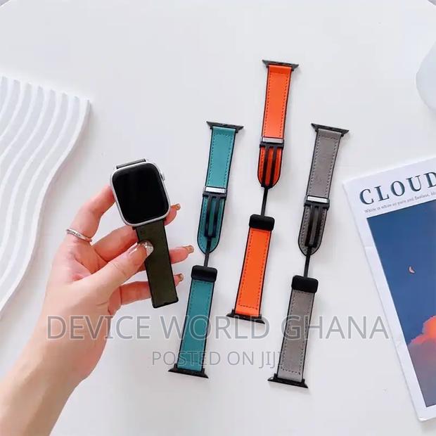 Sos Leather Magnetic Buckle Strap for Apple Watch Series All Models · Photo 8