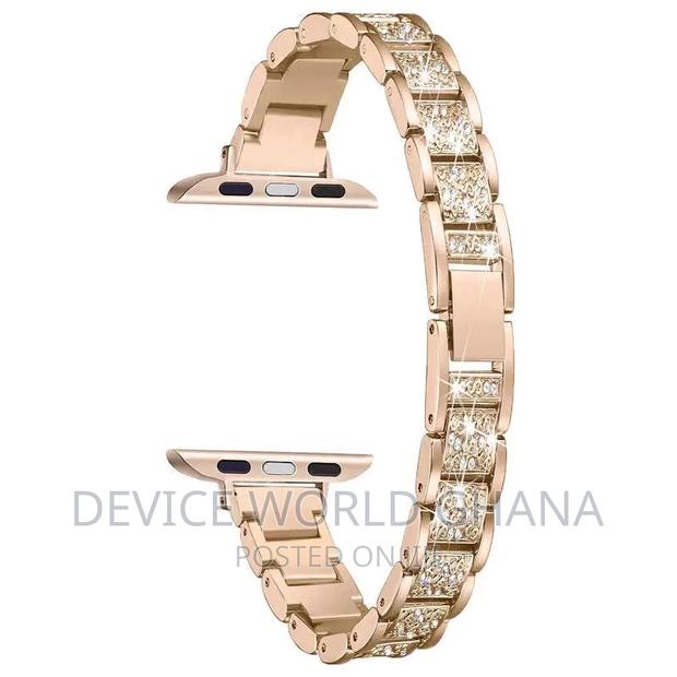 Diamond Crested Stainless Steel Strap Apple Watch Series1-9 · Photo 4