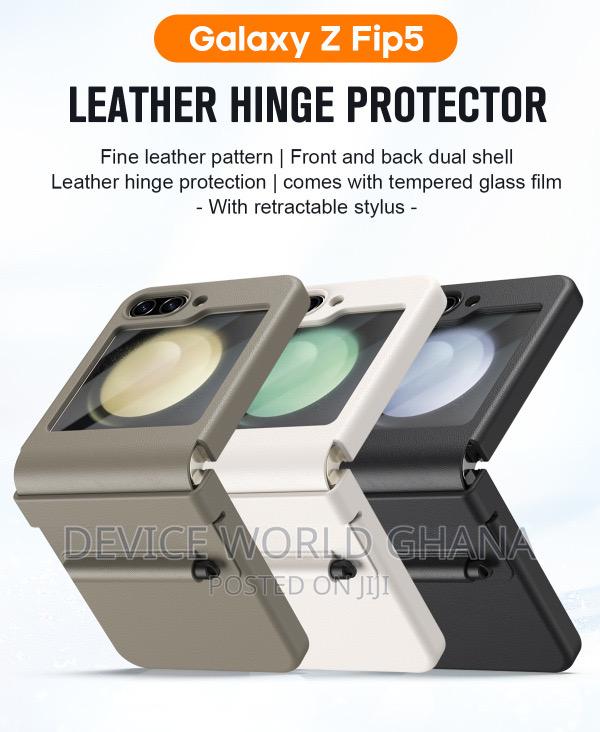Razr Matte Leather Case for Samsung Z Flip 5 · Photo 1