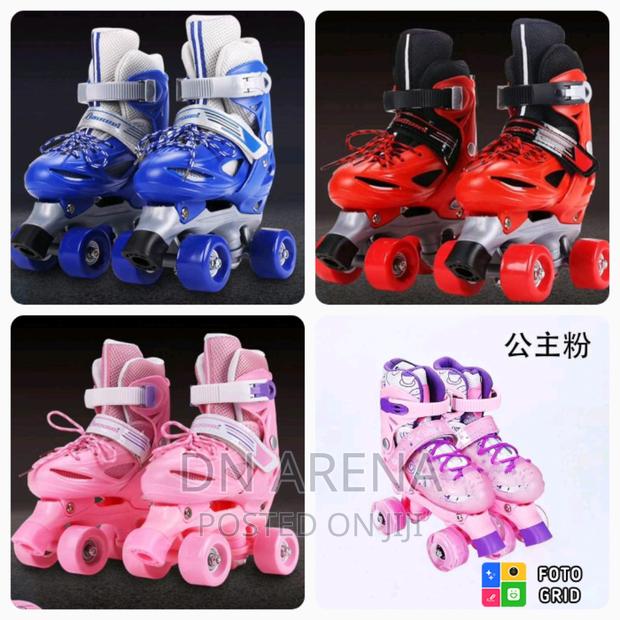 Skating Shoes With Roller Wheels and Custom LED Lights · Photo 5