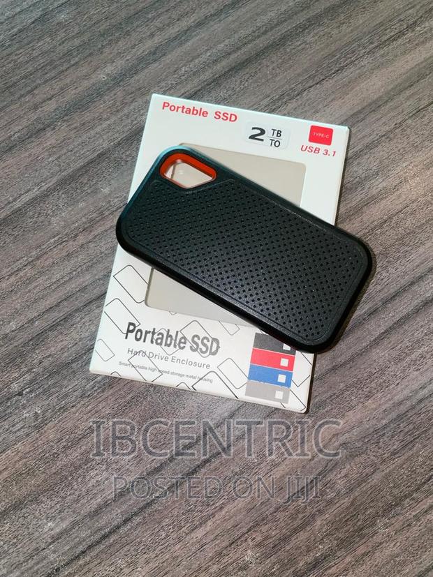 Portable 2tb SSD · Photo 3