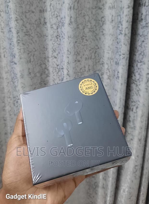 Apple Airpods Pro 2nd Gen Black · Photo 5