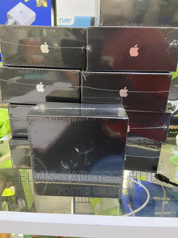 Apple Airpods Pro 2nd Gen Black · Photo 4
