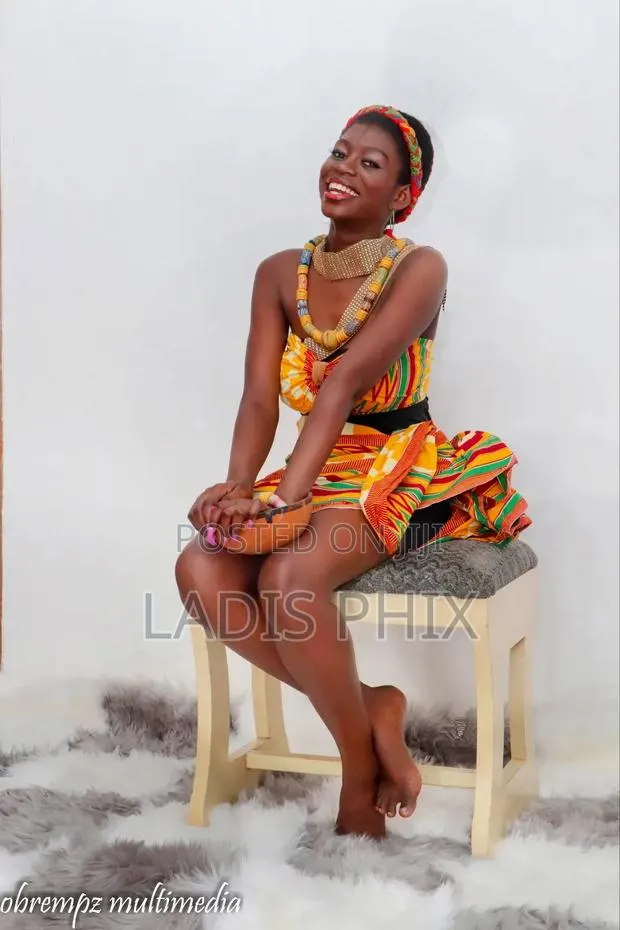 Photography, Videography, Photo Shoot, Editing, Frames · Photo 4
