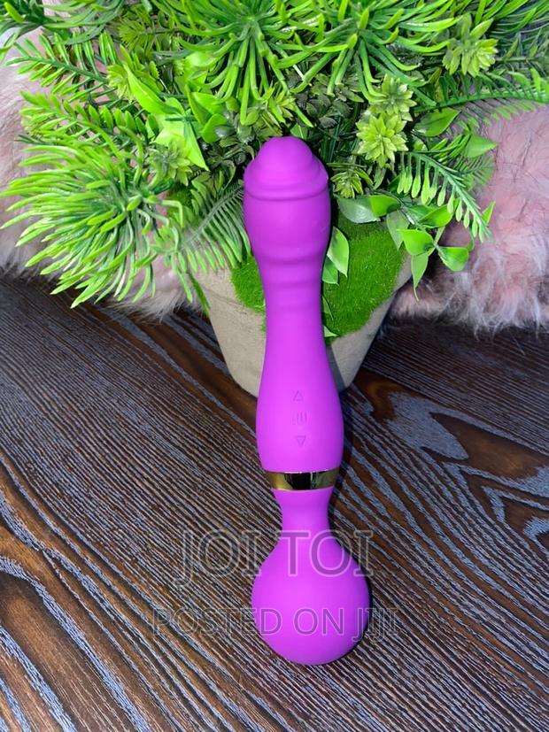 Double Sided Vibrator Wand · Photo 1