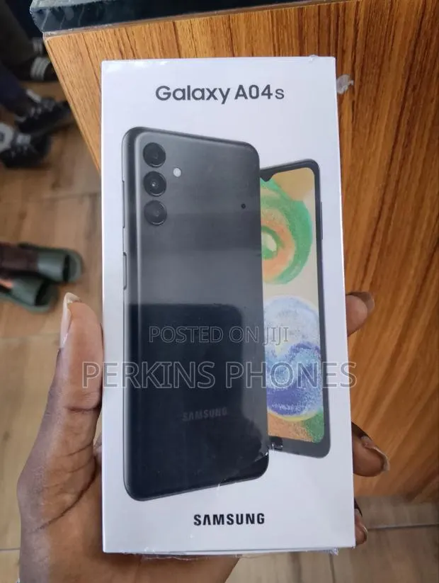 New Samsung Galaxy A04s 128 GB Black · Photo 1