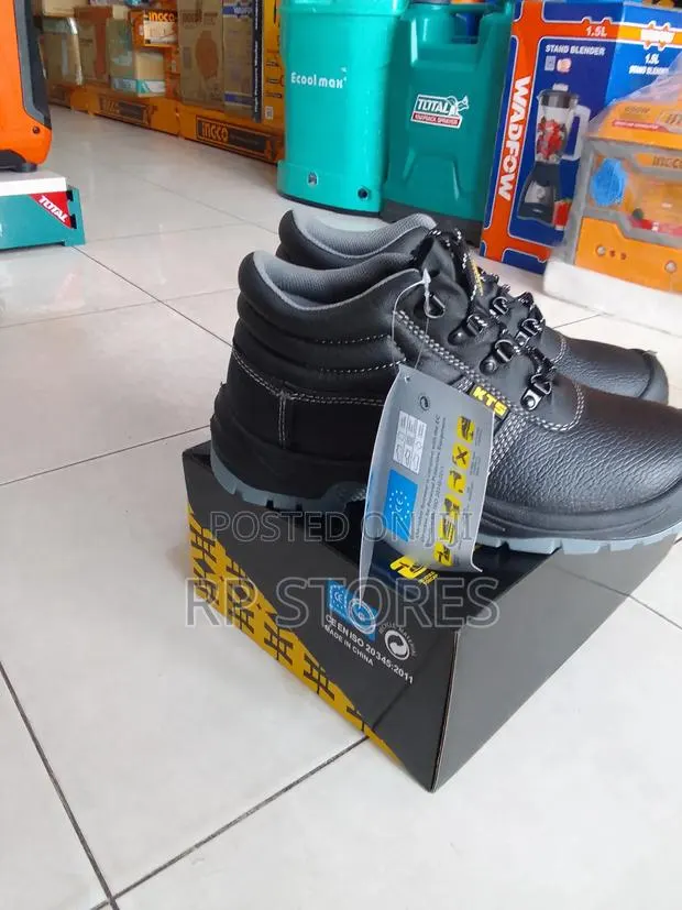 Kts Saftey Boot 42 · Photo 1