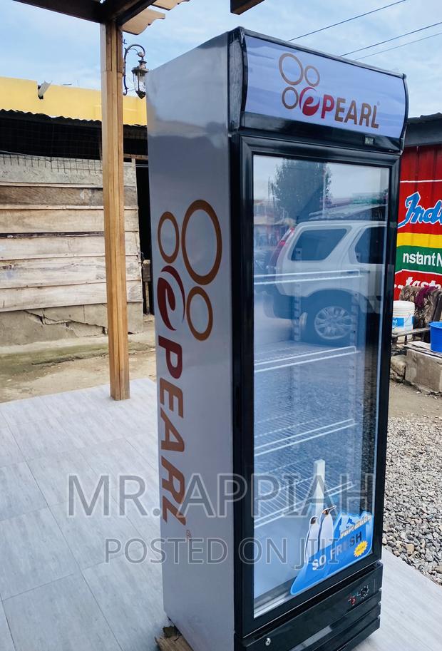 Newly in Stock Pearl PVC-1271 Door Electric Beverage Cooler · Photo 1