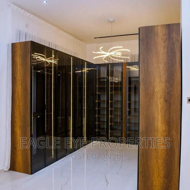 4bdrm House in East Legon for sale · Photo 8