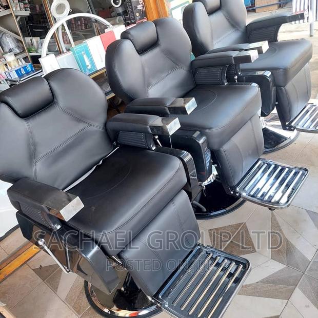 Salon Chair · Photo 1