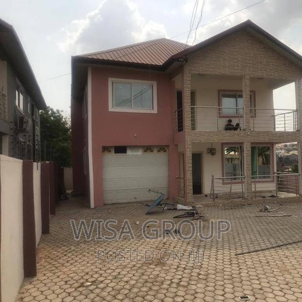 5bdrm Duplex in Wisa Groups, Accra Metropolitan for rent · Photo 1