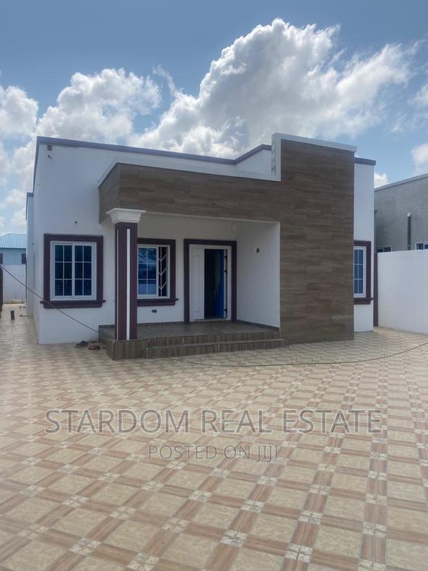 3bdrm Duplex in Coastal Estate, Spintex for rent · Photo 1