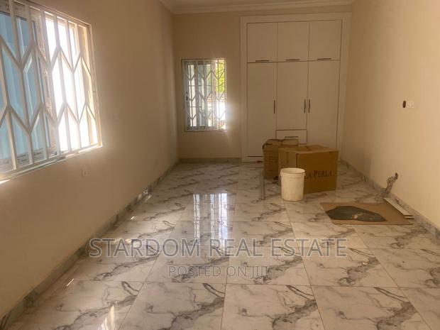 3bdrm Duplex in Coastal Estate, Spintex for rent · Photo 2