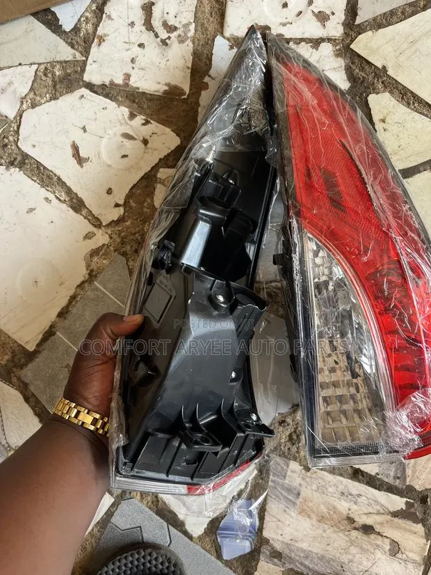 Corolla 2020 Tail Light · Photo 1