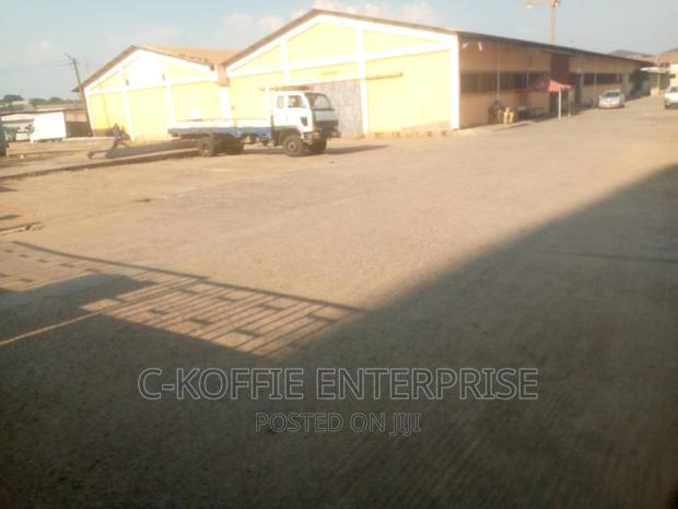 2500sqm Warehouse at Graphic Road for Rent · Photo 1