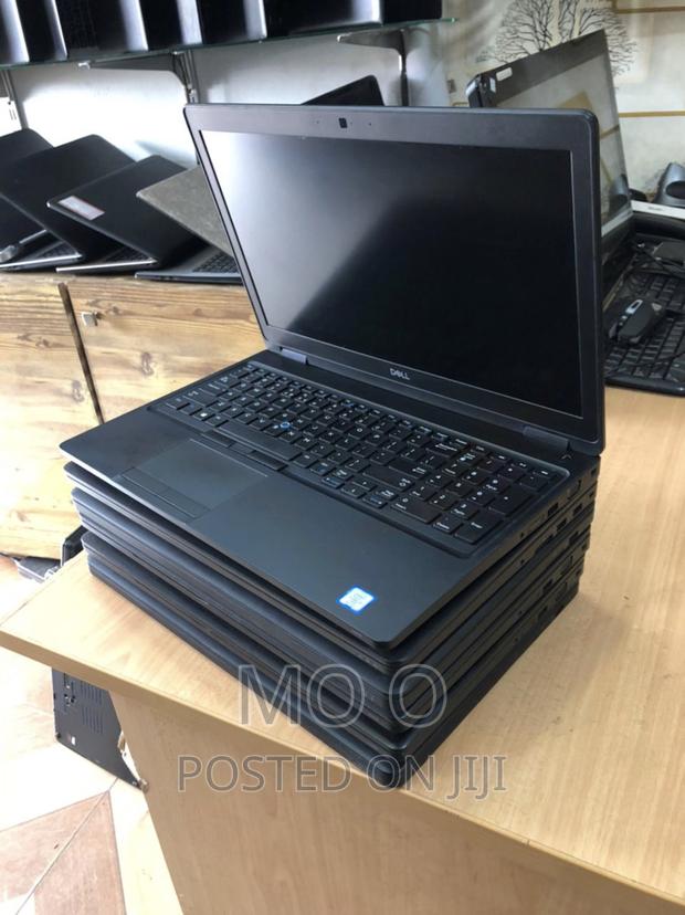 Laptop Dell Latitude E7470 8GB Intel Core I5 SSD 256GB · Photo 1