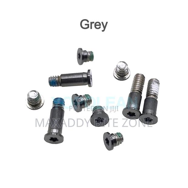 Bottom Screws For Macbook Pro And Air 2016 To 2019 · Photo 2