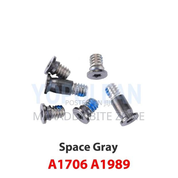 Bottom Screws For Macbook Pro And Air 2016 To 2019 · Photo 5