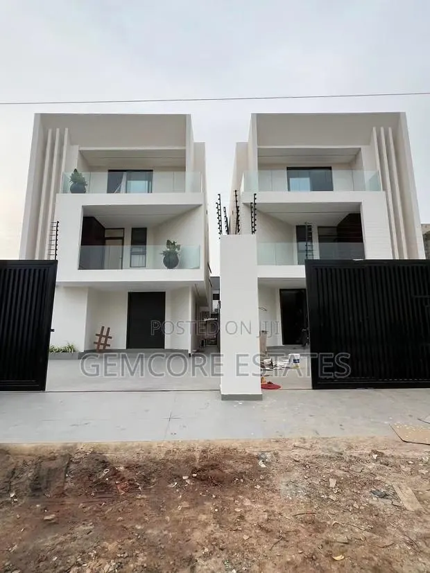 Furnished 4bdrm House in East Legon Hills for sale · Photo 1