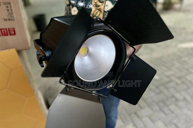 Cob 200 Watts Par Light · Photo 3