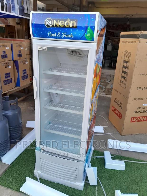 Neon Durable Showcase/Display Fridge 200 Litres · Photo 3