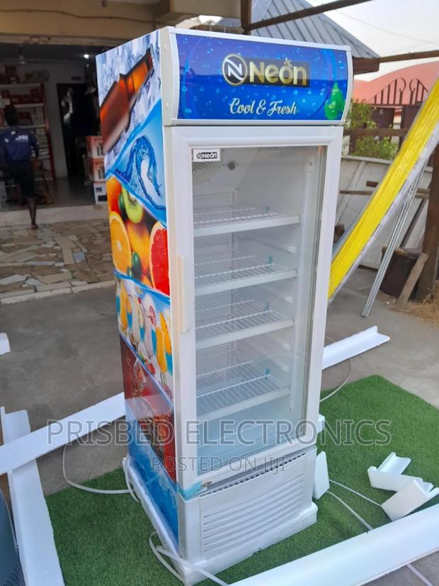 Neon Durable Showcase/Display Fridge 200 Litres · Photo 4