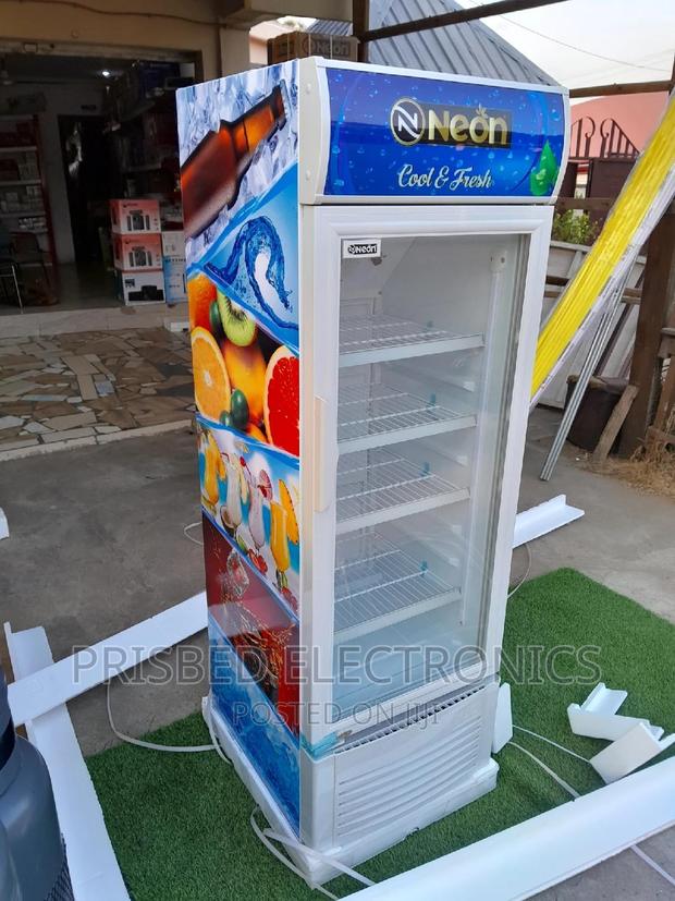 Neon Durable Showcase/Display Fridge 200 Litres · Photo 5