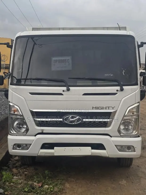 Hyundai Mighty Truck 2017 3 .5 Ton · Photo 1