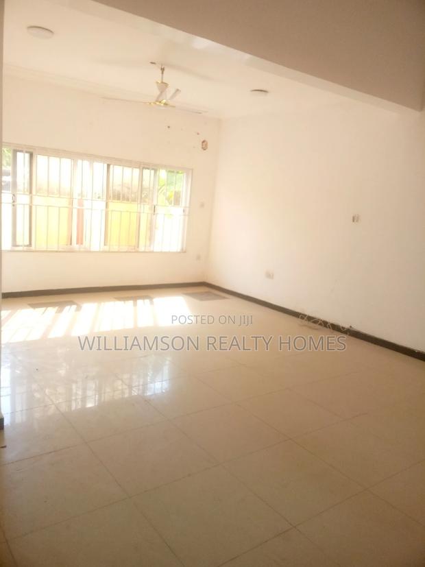 4bdrm House in Hfc Estate, Spintex for rent · Photo 6