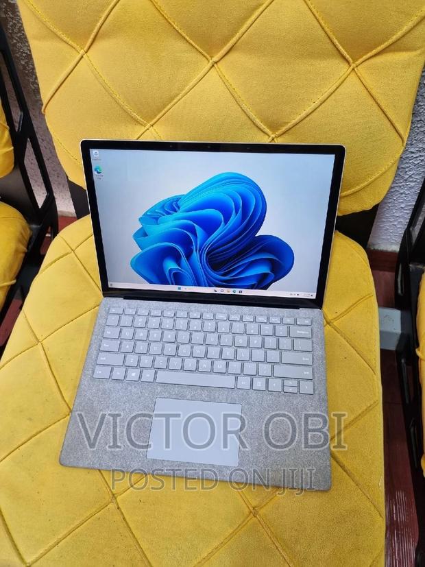 Laptop Microsoft Surface Laptop 2 8GB Intel Core I5 SSD 128GB · Photo 4