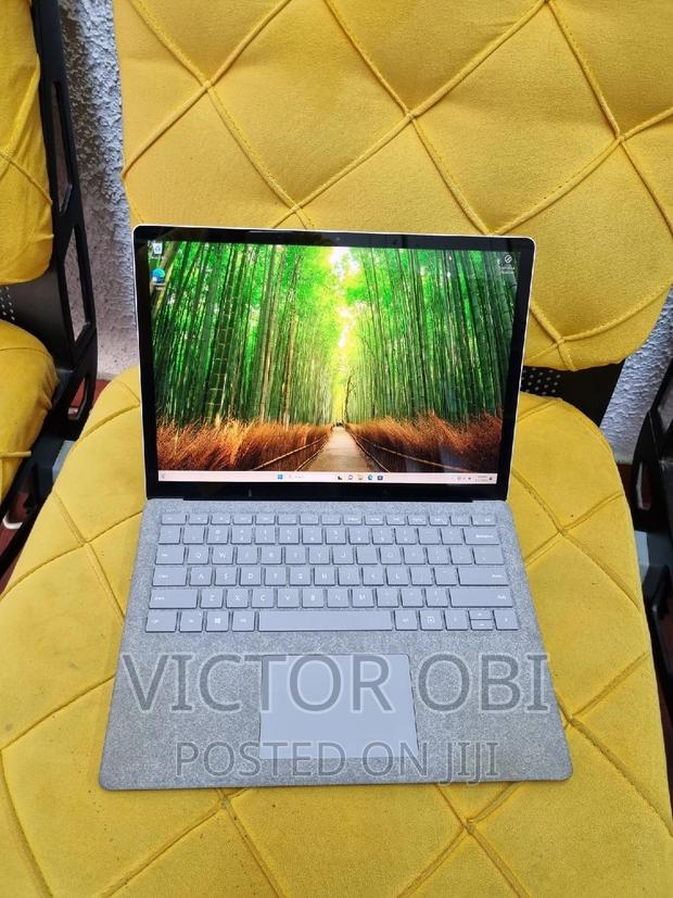 Laptop Microsoft Surface Laptop 2 8GB Intel Core I5 SSD 128GB · Photo 2