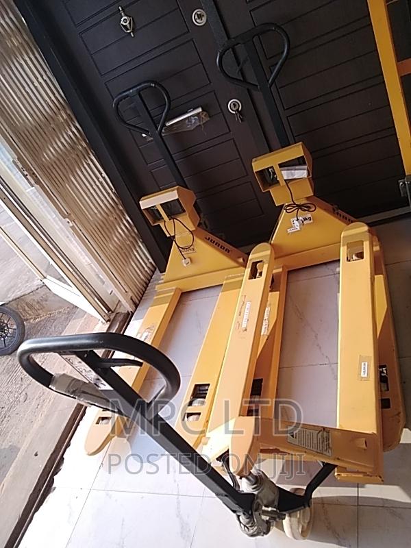 Pallet Trucks · Photo 2