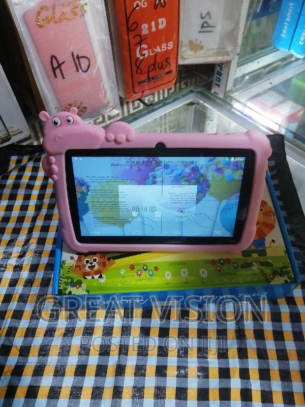 New Tablet 16 GB Blue · Photo 1