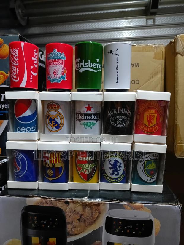 Customized Magnetic Automatic Bottle Opener · Photo 7