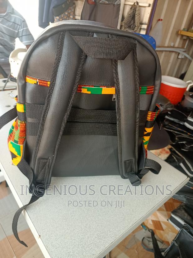 Quality African Print /Leather Backpack · Photo 3