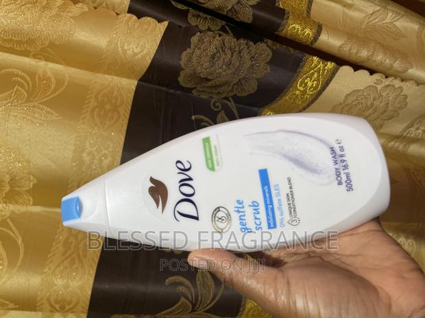 Dove Shower Gel · Photo 2