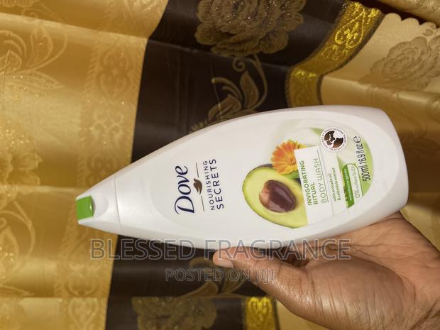 Dove Shower Gel · Photo 4