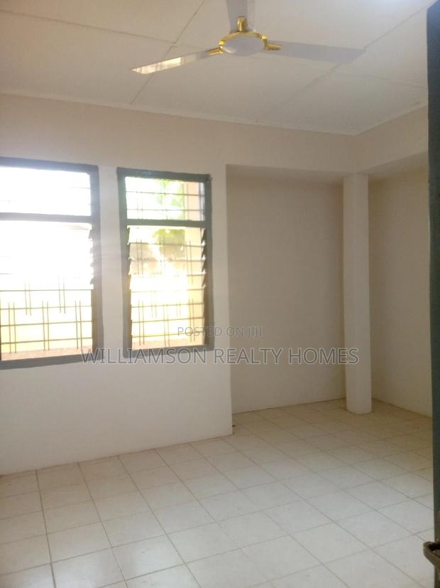 4bdrm House in Frimpomaa Estate, Spintex for rent · Photo 5